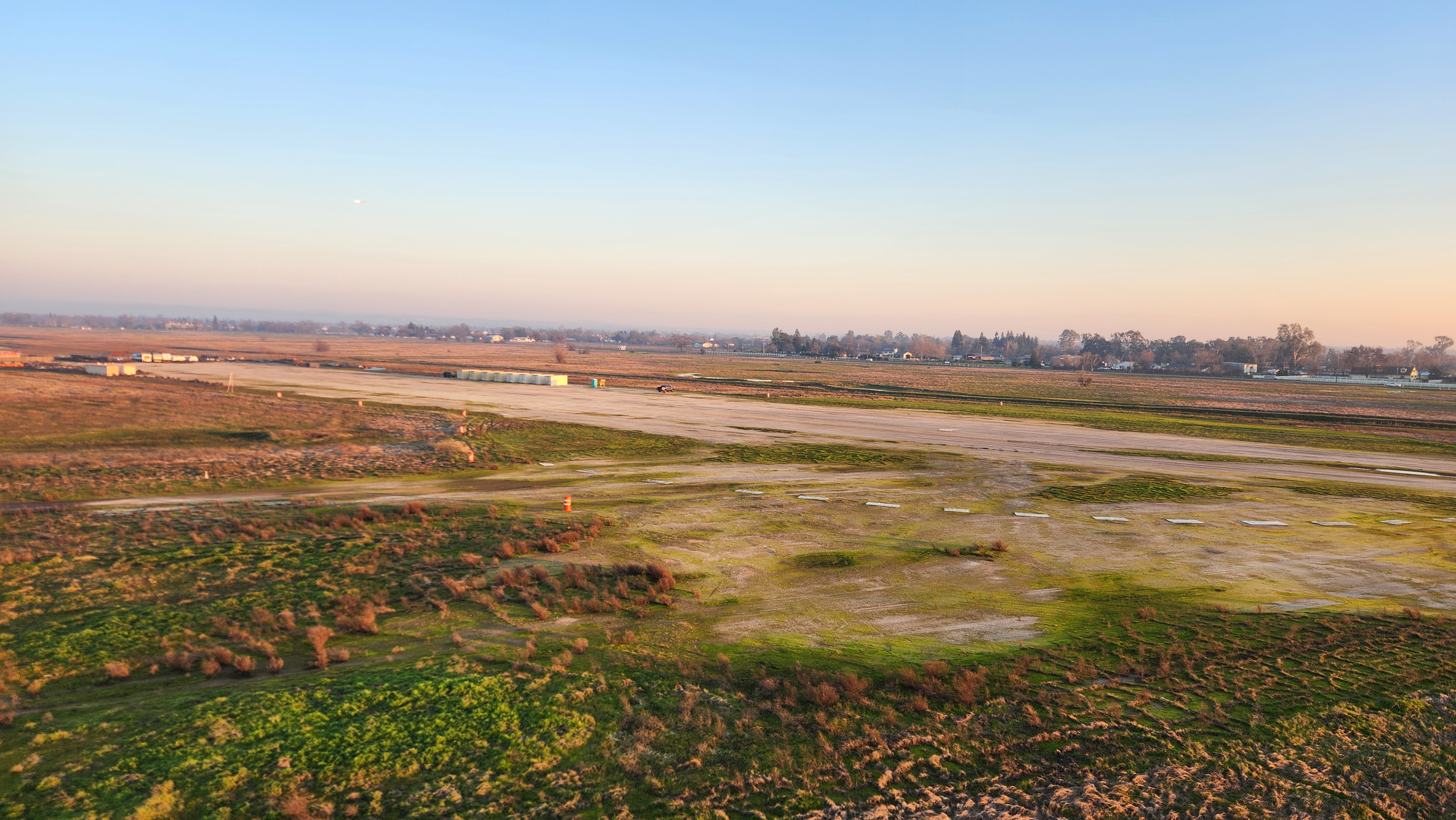 View of the Lincoln (LPPF) landing zone from the air near Sacramento, California for PPG, PPC and paramotoring.